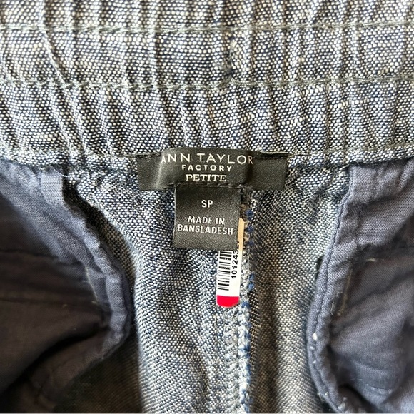 Ann Taylor Factory linen blend wide leg elastic waist drawstring trousers - Picture 4 of 6